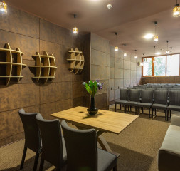 Conference_Hall_3.jpg