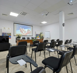 Conference_Hall_4.jpg