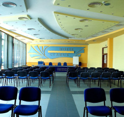 Conference_Hall.jpg