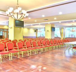 Conference_Hall_Dobrudja_1.jpg