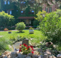 Garden_1.jpg