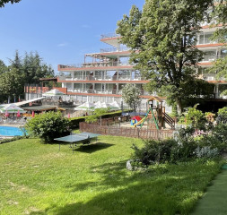 Garden_5.jpg