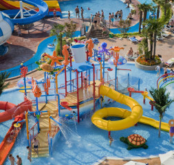 Hotel_Aqua_Park_Kids.jpg