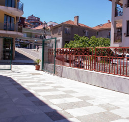 Hotel_Entrance.jpg