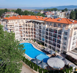 Hotel_Exterior_17.jpg