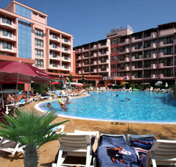 Hotel_Exterior_1.jpg