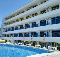 Hotel_Exterior_1.jpg