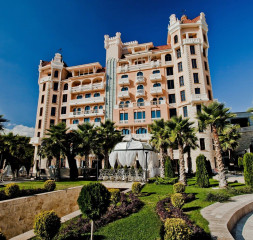 Hotel_Exterior_1.jpg