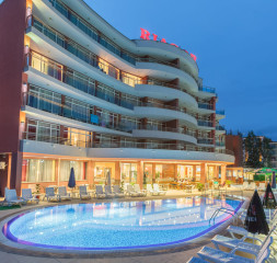 Hotel_Exterior_1.jpg