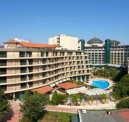 Hotel_Exterior_1.jpg