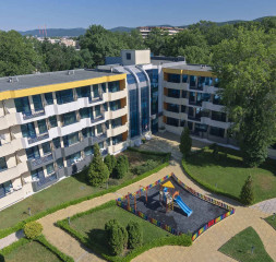 Hotel_Exterior_21.jpg
