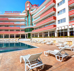 Hotel_Exterior_2.jpg