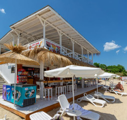 Hotel_Exterior_2.jpg