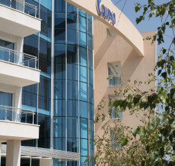Hotel_Exterior_2.jpg