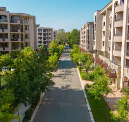 Hotel_Exterior_2.jpg