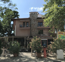 Hotel_Exterior_2.jpg