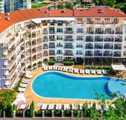 Hotel_Exterior_2.jpg