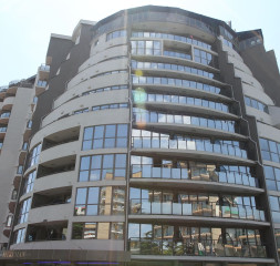 Hotel_Exterior_2.jpg