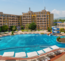 Hotel_Exterior_2.jpg