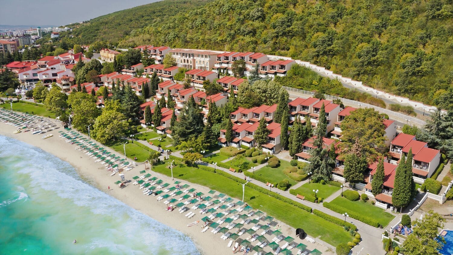 Elenite Villas ***
