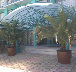 Hotel_Exterior_3.jpeg