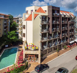 Hotel_Exterior_3.jpg