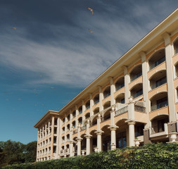 Hotel_Exterior_3.jpg