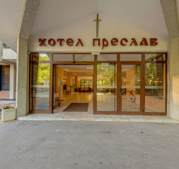 Hotel_Exterior.jpg