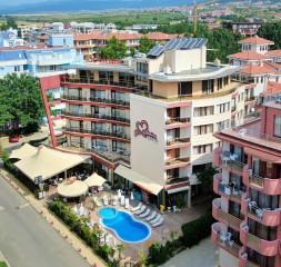 Hotel_Exterior_4.jpg