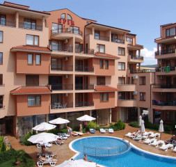 Hotel_Exterior_5.jpg