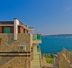 Hotel_Exterior_5.jpg