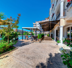 Hotel_Exterior_5.jpg
