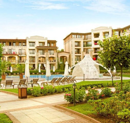 Hotel_Exterior_6.jpg