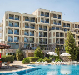 Hotel_Exterior_6.jpg