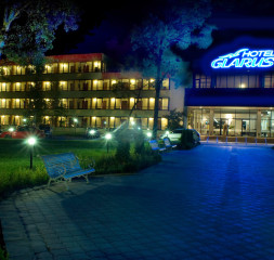 Hotel_Exterior_7.jpg