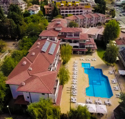 Hotel_Exterior.jpg