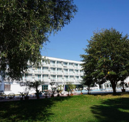 Hotel_Exterior.jpeg