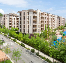 Hotel_Exterior_9.jpg