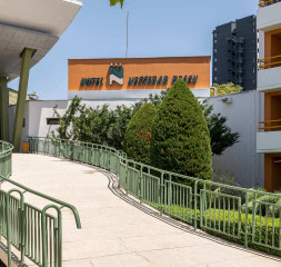 Hotel_Exterior_9.jpg
