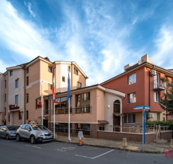 Hotel_Exteror_5.jpg