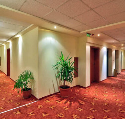 Hotel_Interior_1.jpg