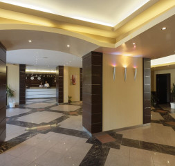 Hotel_Interior.jpg