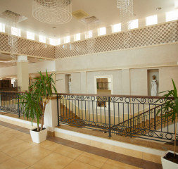Hotel_Interior.jpg