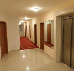 Hotel_Interior.jpg