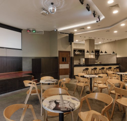 Karaoke_Bar_Marcel.jpg