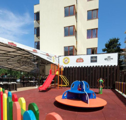 Kids_Area_1.jpg