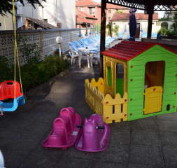 Kids_Corner_2.jpg