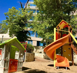 Kids_Playground_1.jpg