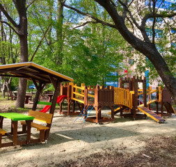 Kids_Playground_2.jpeg