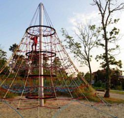Kids_Playground.jpg